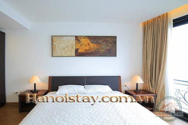 *Direct Lake Front Three Bedroom Apartment for rent in Tu Hoa street, Tay Ho* 13