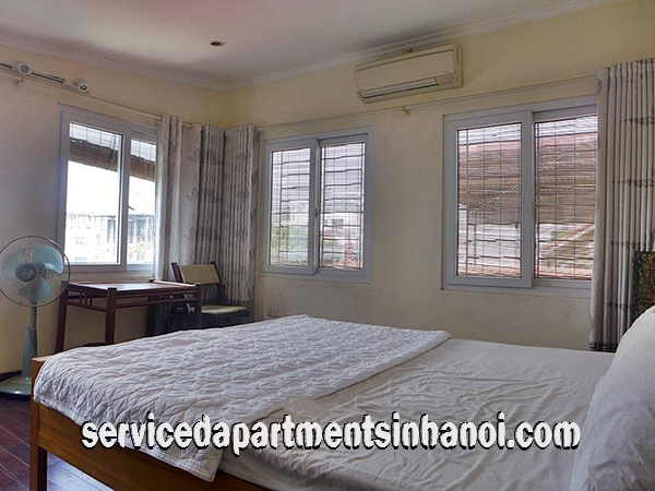 Duplex Three bedroom Apartment for rent in Truc Bach Area, Ba Dinh 7