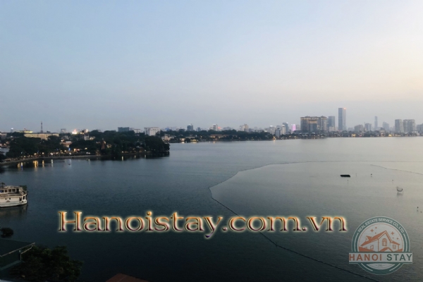 *Elegance Lake View Apartment For Rent in Yen Hoa street, Tay Ho, Perfect Sunsets* 1