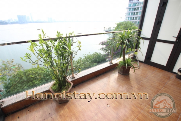 *Elegance Lake View Apartment For Rent in Yen Hoa street, Tay Ho, Perfect Sunsets* 14
