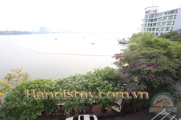 *Elegance Lake View Apartment For Rent in Yen Hoa street, Tay Ho, Perfect Sunsets* 15
