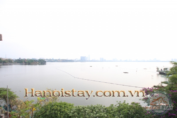 *Elegance Lake View Apartment For Rent in Yen Hoa street, Tay Ho, Perfect Sunsets* 16