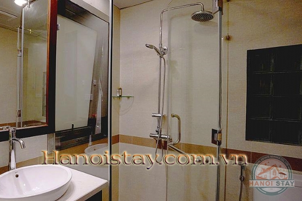 *Elegant 2 bedroom apartment with full amenities in Tay Ho, Near Somerset West Point Hanoi* 14