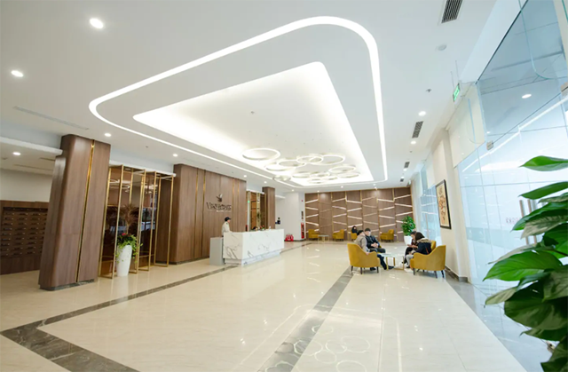 *Elegant & Beautiful View Three Bedroom Apartment For Rent in Vinhomes Metropolis* 19