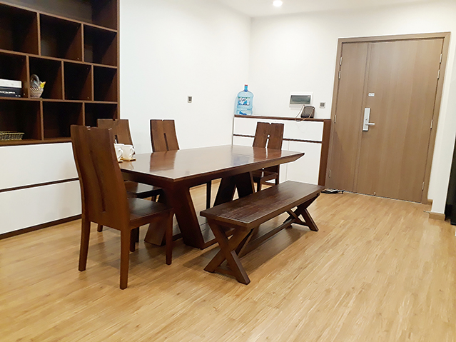 *Elegant & Beautiful View Three Bedroom Apartment For Rent in Vinhomes Metropolis* 3