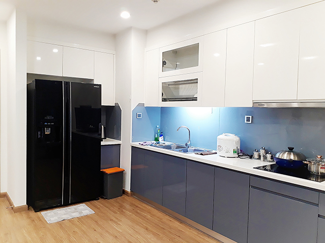 *Elegant & Beautiful View Three Bedroom Apartment For Rent in Vinhomes Metropolis* 9