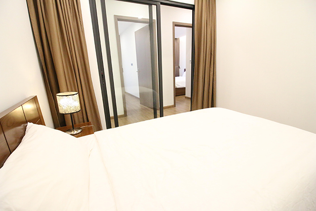 *Elegant & Beautiful View Three Bedroom Apartment For Rent in Vinhomes Metropolis* 16