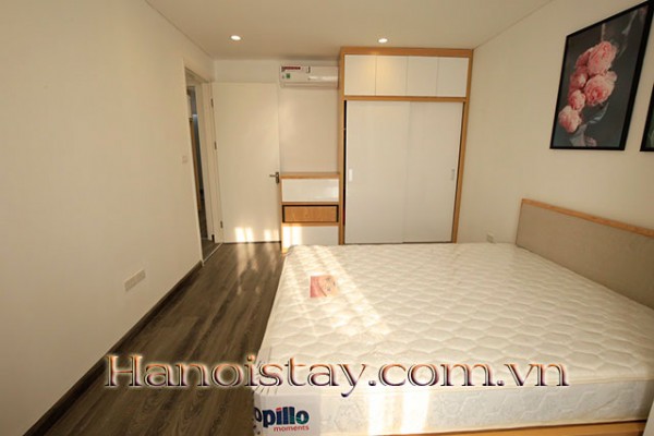 *Elegant & Bright Three Bedroom Apartment Rental in Hong Kong Tower, Modern Amenities* 26