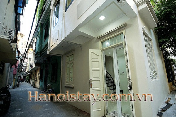 Elegant & Cozy One Bedroom Property Rental near Ho Chi Minh Mausoleum, Ba Dinh District 8