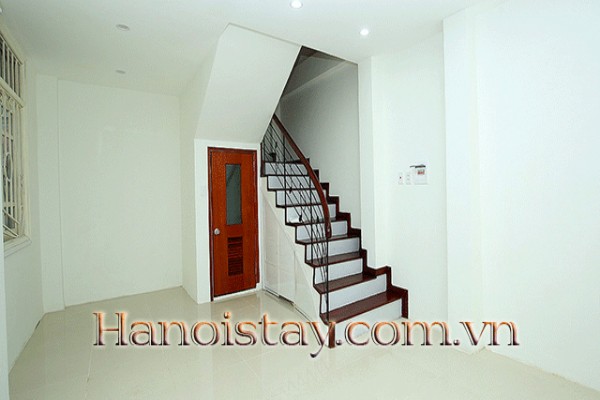 Elegant & Cozy One Bedroom Property Rental near Ho Chi Minh Mausoleum, Ba Dinh District 9