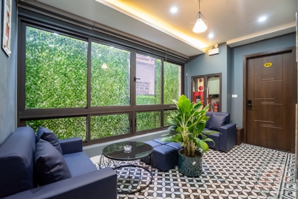 *Elegant & Stylish Hoan Kiem Apartment for rent* 3