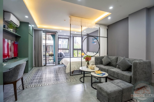 *Elegant & Stylish Hoan Kiem Apartment for rent* 4