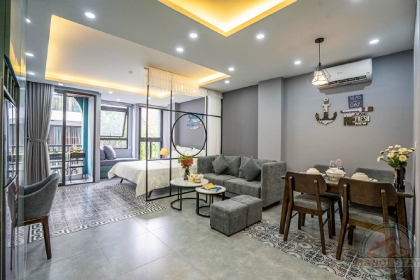 *Elegant & Stylish Hoan Kiem Apartment for rent* 8