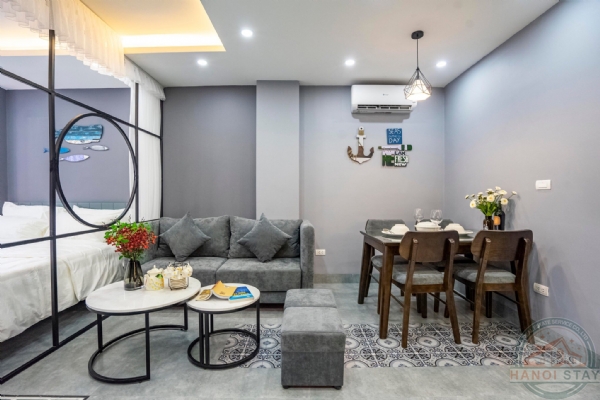 *Elegant & Stylish Hoan Kiem Apartment for rent* 9