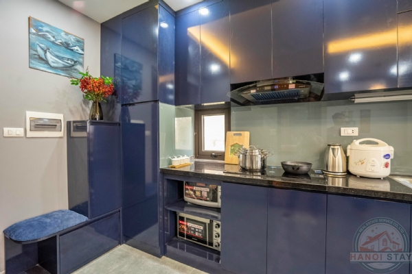 *Elegant & Stylish Hoan Kiem Apartment for rent* 18