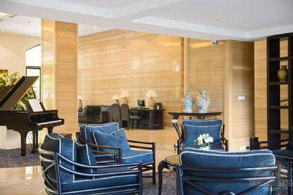 ELEGANT SUITES WESTLAKE - Executive RESIDENCES in Westlake District 13