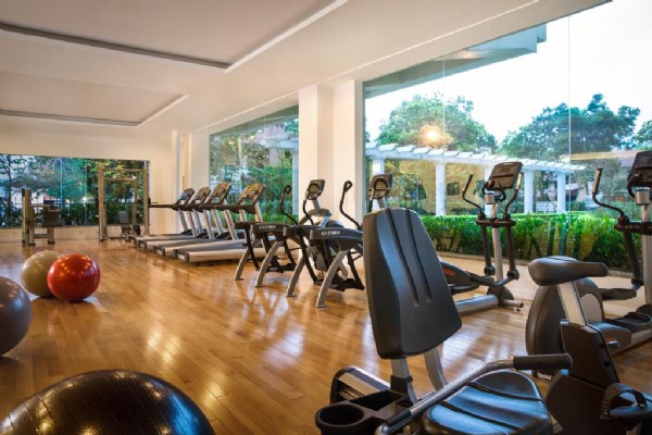 Elegant Suites Westlake 1