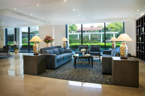 Elegant Suites Westlake 6