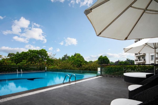 Elegant Suites Westlake 27