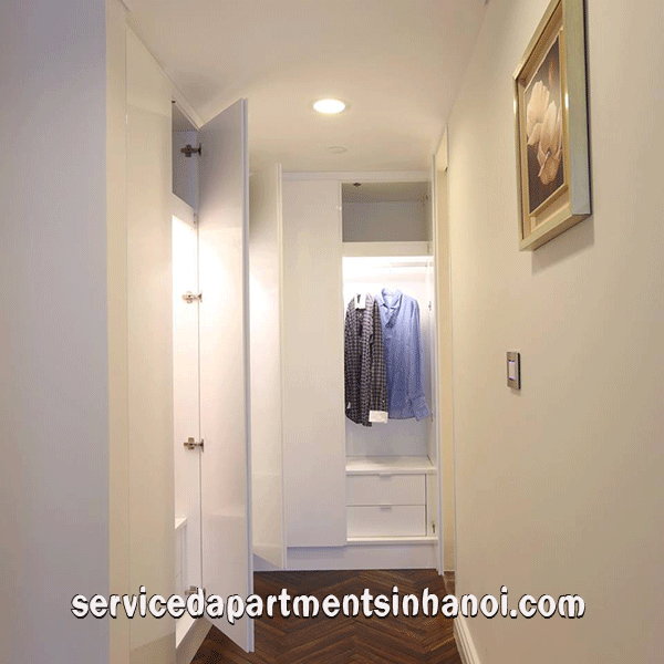 Elegant Three bedroom apartment Rental in Hoang Thanh Tower, Hai Ba Trung 20