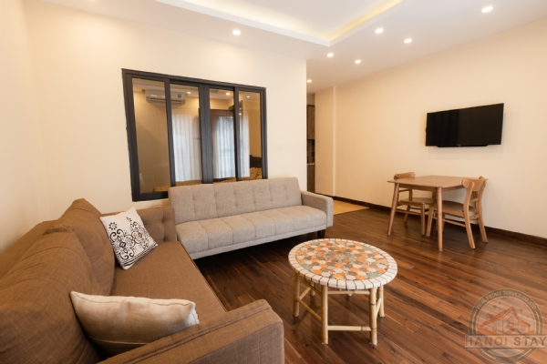 *Elegant Truc Bach Apartment for rent, Modern Furniture* 5