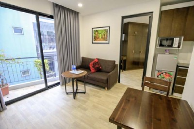 Enjoy Deluxe Central Apartment in Cau Giay District, Urban Hanoi