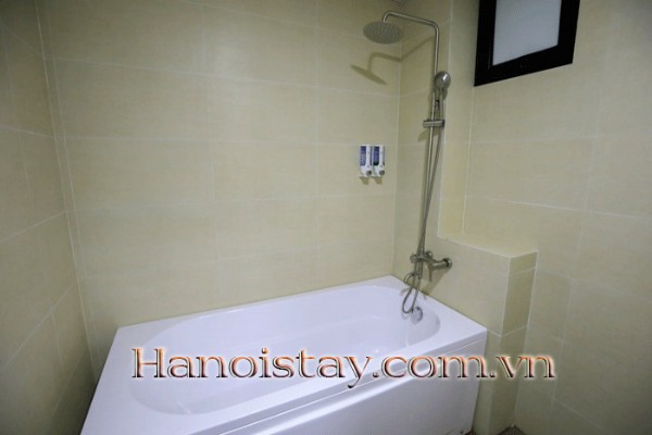 Enjoy Deluxe Central Apartment in Cau Giay District, Urban Hanoi 12