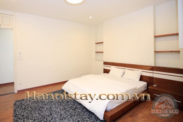 *Enjoy living in the ultimate Lake View 03 Bedroom Apartment rental in Quang An street, Tay Ho* 22