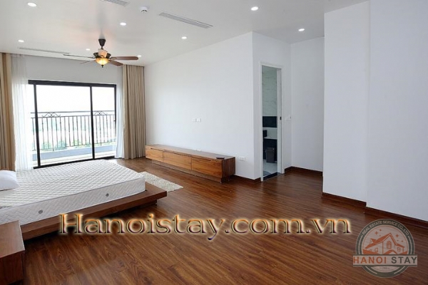 *Enjoy living in the ultimate luxury 3 Bedroom Apartment Rental in Tay Ho* 23