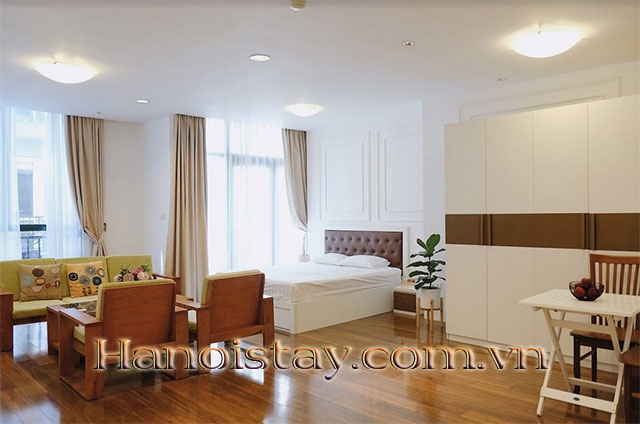 Enjoy Modern Serviced Apartment Rental Near Truc Bach Lake 2