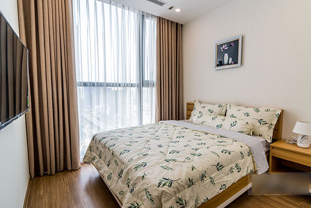 *Enjoy Perfect Two Bedroom Apartment For Rent in Vinhomes Skylake Pham Hung* 6