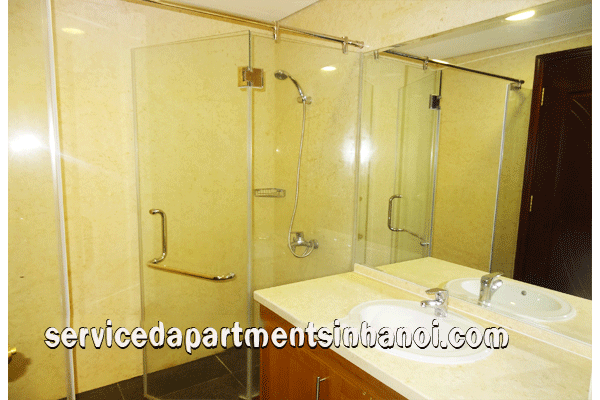 European style Two bedroom Apartment for rent in R1 Tower, Vinhomes Royal City 9