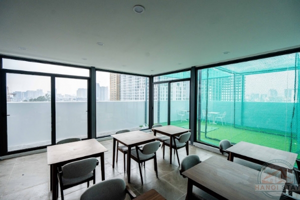 Experience Comfort: Balcony & Deluxe 2BR Apartment in Nui Truc Area, Ba Dinh 12