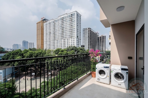 Experience Comfort: Balcony & Deluxe 2BR Apartment in Nui Truc Area, Ba Dinh 9