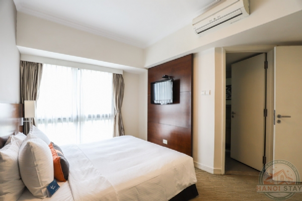 Experience Luxury Living: Central 3BR Apartment for rent in Hai Ba Trung street, Hoan Kiem District 33