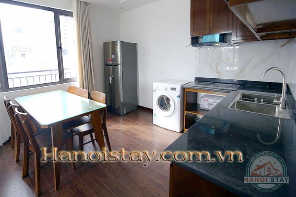 *Experience super bright 2 bedroom apartment rental in Xuan Dieu street, Tay Ho* 14