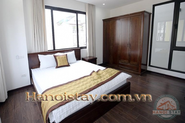 *Experience super bright 2 bedroom apartment rental in Xuan Dieu street, Tay Ho* 15