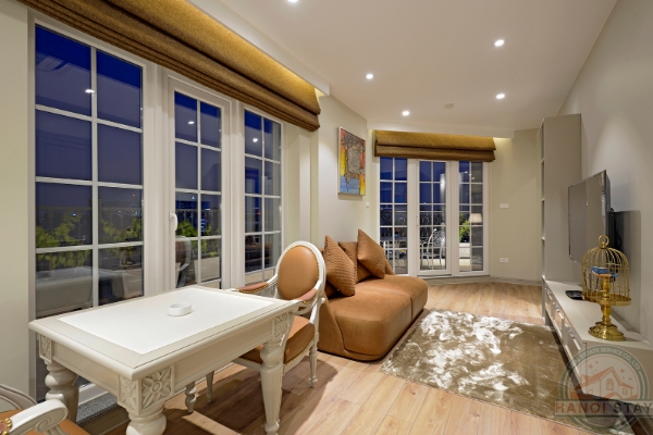 Experience Upscale Living: 1BR Apartment with Expansive Balcony by Vincom Center 3