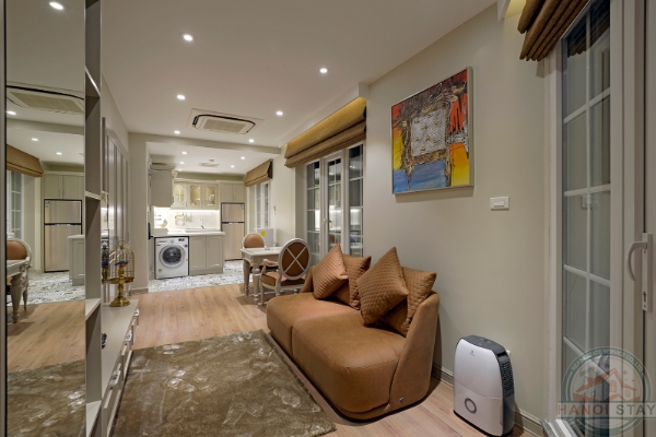 Experience Upscale Living: 1BR Apartment with Expansive Balcony by Vincom Center 10