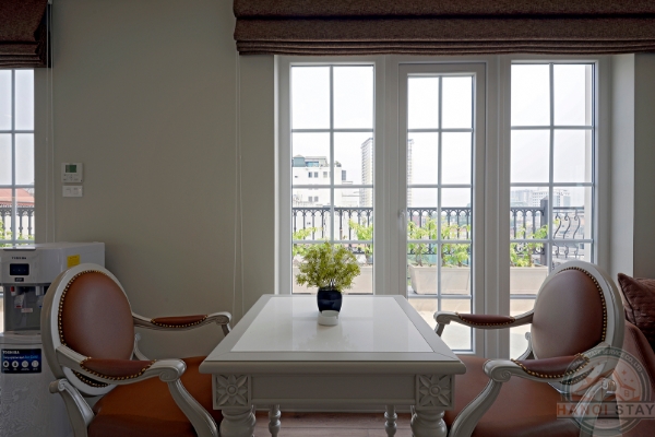Experience Upscale Living: 1BR Apartment with Expansive Balcony by Vincom Center 15