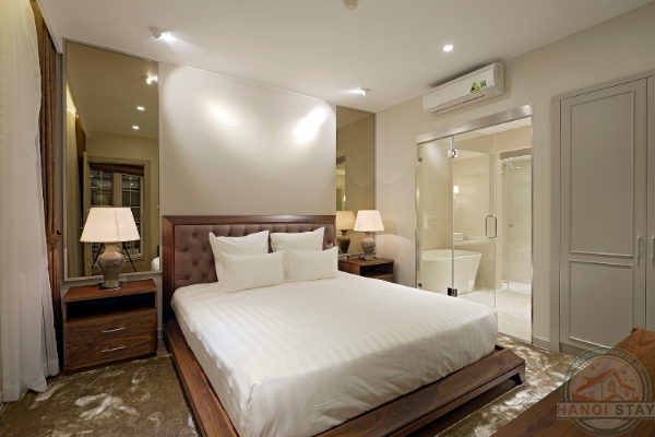 Experience Upscale Living: 1BR Apartment with Expansive Balcony by Vincom Center 16