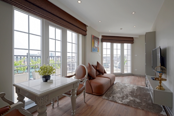 Experience Upscale Living: 1BR Apartment with Expansive Balcony by Vincom Center