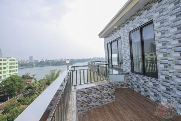 *Extensive balcony, magnificent, sun-soaked Apartment for rent in Yen Phu Area, Tay Ho* 6