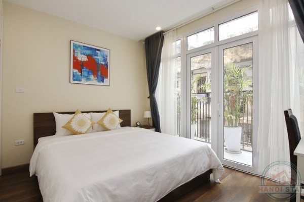 *Extravagant Apartment for rent near Ly Thuong Kiet street, Hoan Kiem* 2