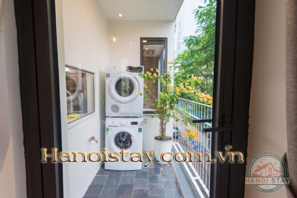 *Fantastically contemporary Serviced Apartment Rental in Linh Lang str, Ba Dinh, walking to Lotte Tower* 15