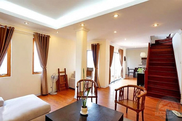 *Fascinating 3 bedrooms Duplex Apartment near Hang Chuoi str, Hoan Kiem District* 2