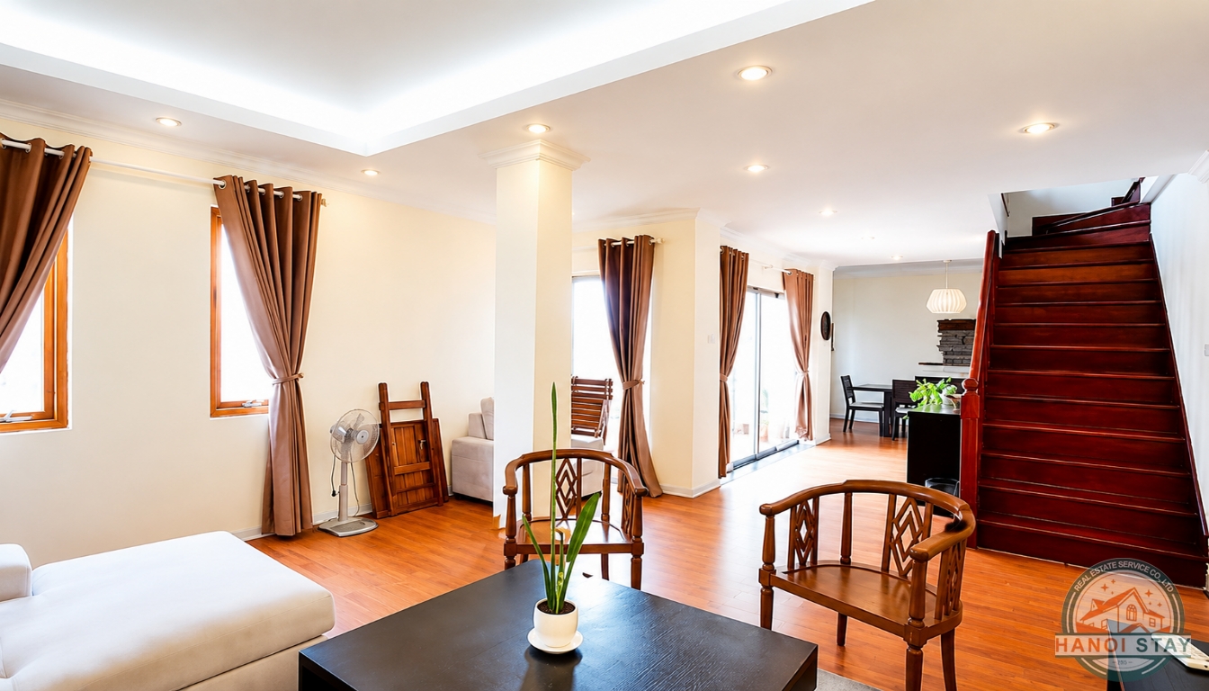 Fascinating 3 bedrooms Duplex Apartment near Phan Huy Chu str, Hoan Kiem District 8