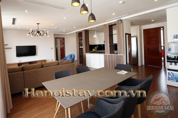 *Four-bedroom luxury apartment for rent in Tay Ho for large families, Close to Somerset West Point* 1