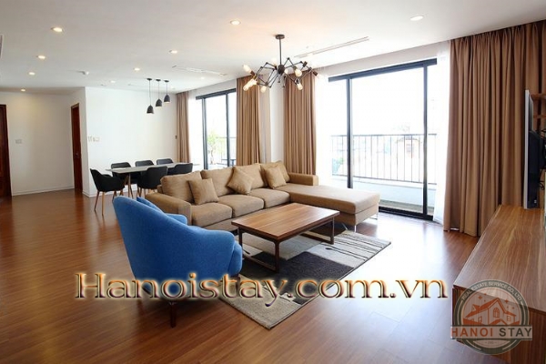 *Four-bedroom luxury apartment for rent in Tay Ho for large families, Close to Somerset West Point* 3
