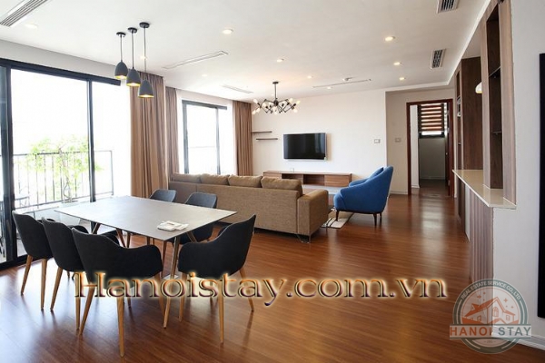 *Four-bedroom luxury apartment for rent in Tay Ho for large families, Close to Somerset West Point* 4